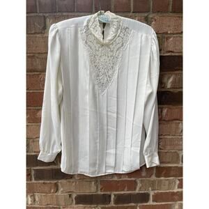 La Chine Classic Blouse By Galindo Wang White Victorian Lace Accent Pleated Vtg